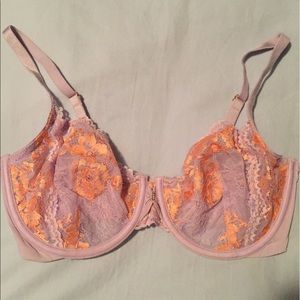 Victoria’s Secret Unlined Demi Lace Bra. 34DD